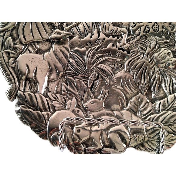 Embossed African Wildlife Animal Metal Plate 3D 7.5" TWN Perfect Vintage 1991 - Picture 6 of 10